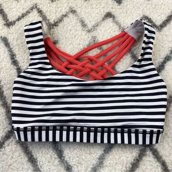 Women's Strappy Back Bra - Red and Black - Picture 2 of 7